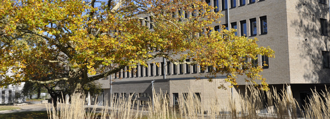 Psychotherapie Gebäude Lise-Meitner-Straße